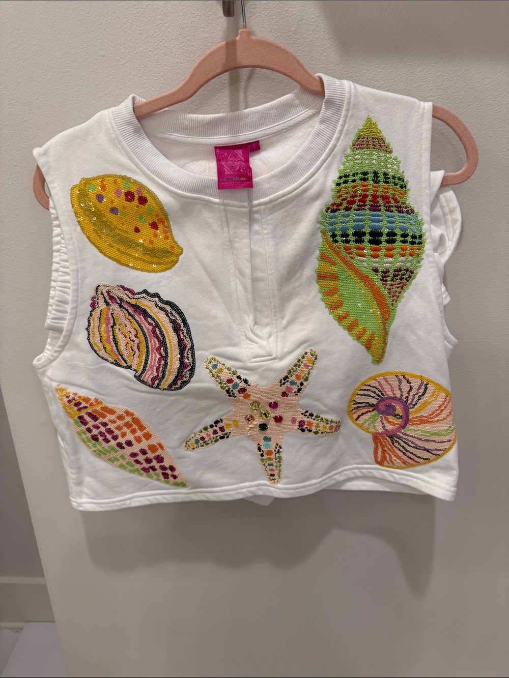 QUEEN OF SPARKLES White Sequin Shell & Starfish Tank